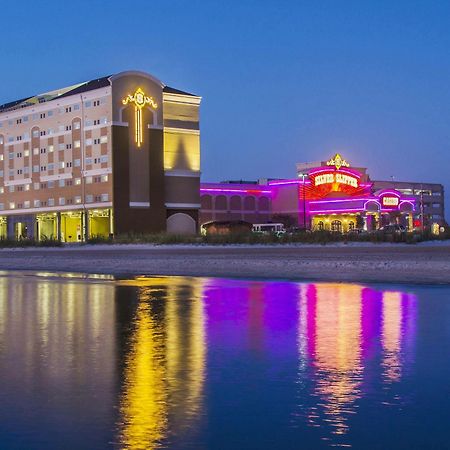 Silver Slipper Casino Hotel (Adults Only) Bay St. Louis Eksteriør billede